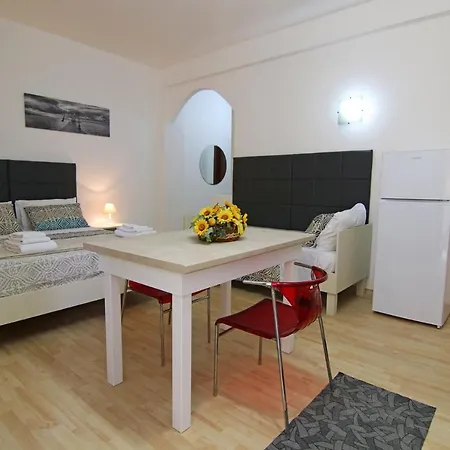 Διαμέρισμα Monolocali Del Vico *
